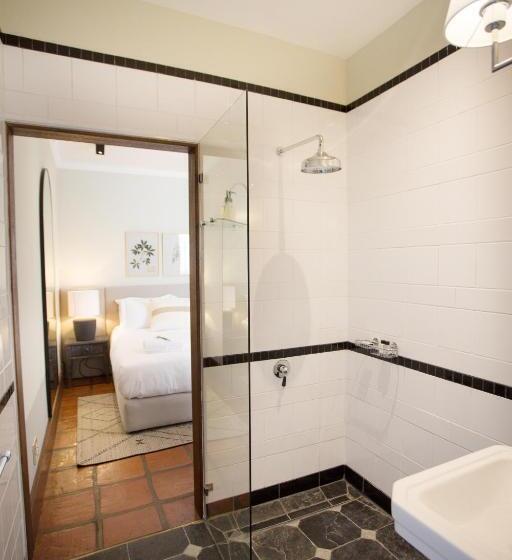 חדר סופריור, Beckhuis