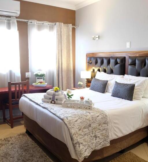 이그제큐티브 스위트, Firwood Lodge