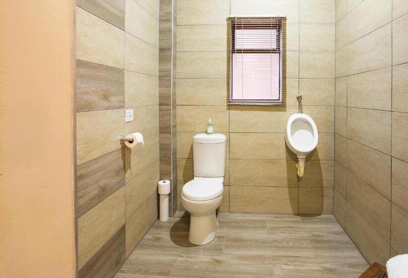 Студио Стандарт с Террасой, The Royal Palm B&b