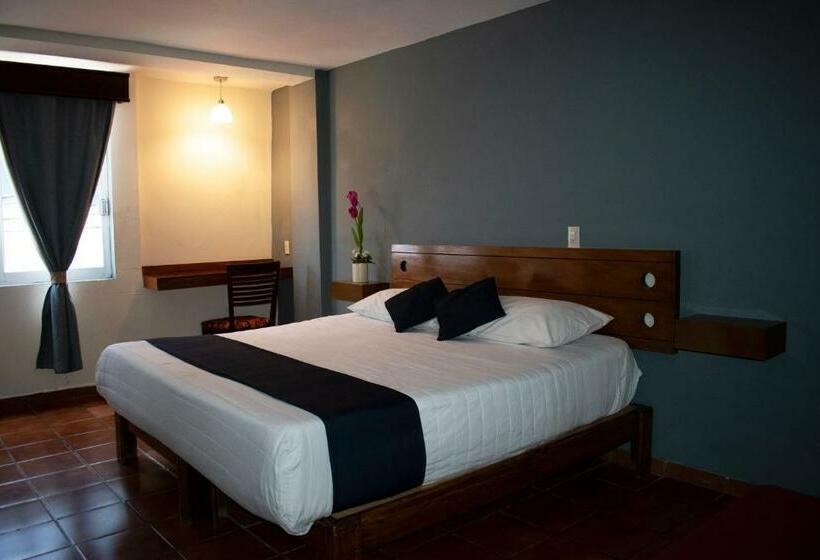 Chambre Familiale, Capital O Hotel Casa Blanca