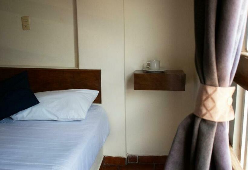 スタンダードルーム, Capital O Hotel Casa Blanca