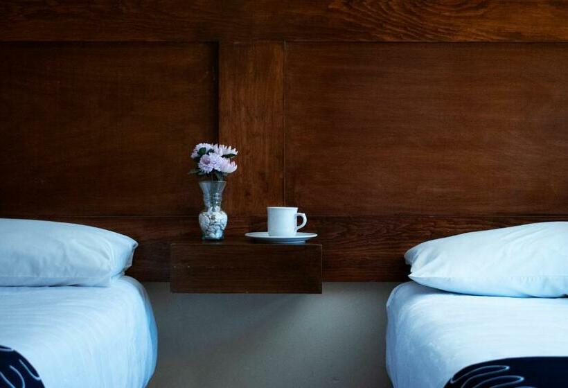 ファミリールーム, Capital O Hotel Casa Blanca