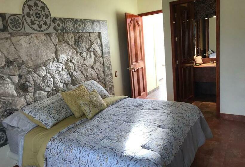 غرفة قياسية, Mariazel