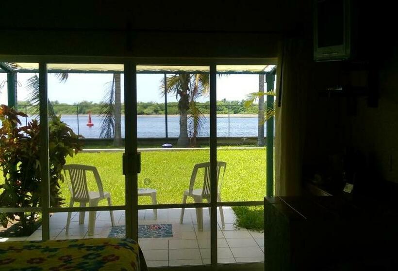 标准间, Marina San Blas