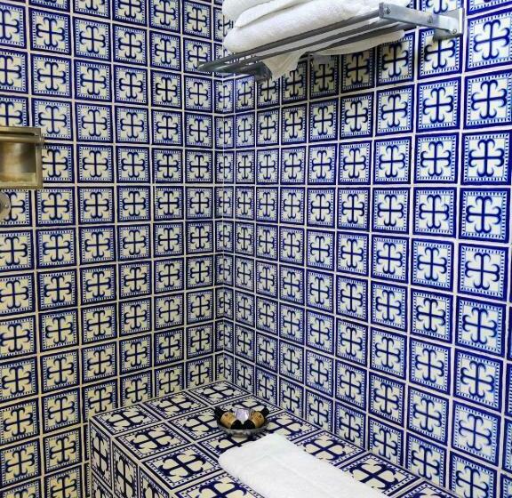 جناح ديلوكس, Rancho La Joya