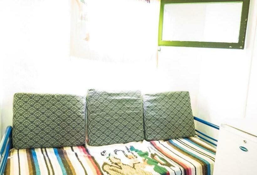 Habitación Estándar Baño Compartido, Negrita Hostel