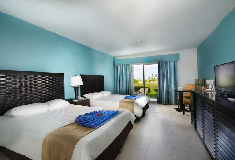 Номер Deluxe, Playa Blanca Beach Resort  All Inclusive