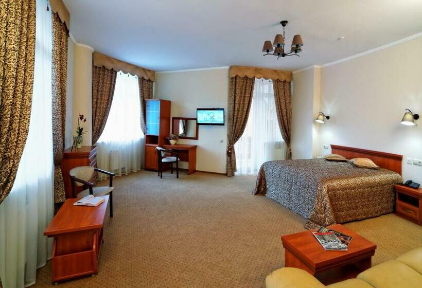 غرفة كومفورت, Svityaz Resort
