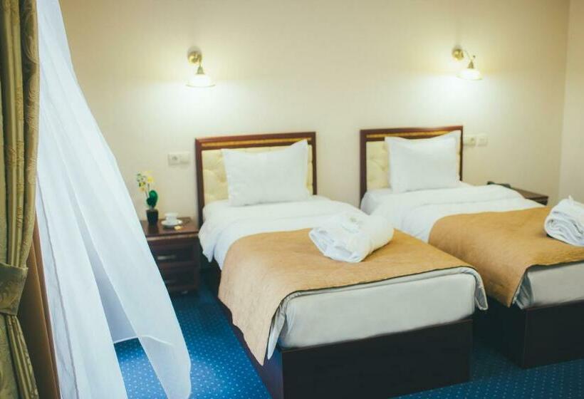 اتاق استاندارد, Svityaz Resort