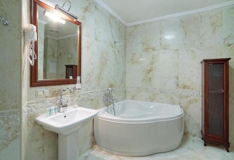 آپارتمان 1 خوابه, Svityaz Resort
