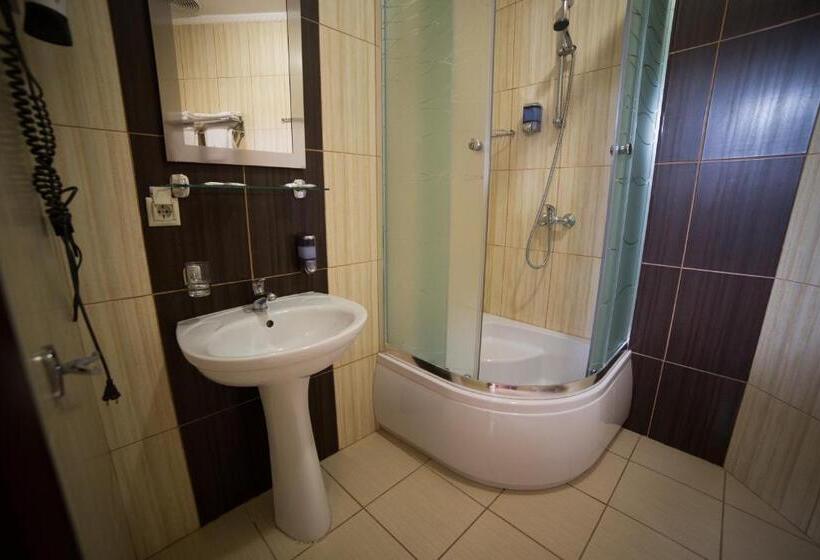 اتاق راحتی, Svityaz Resort