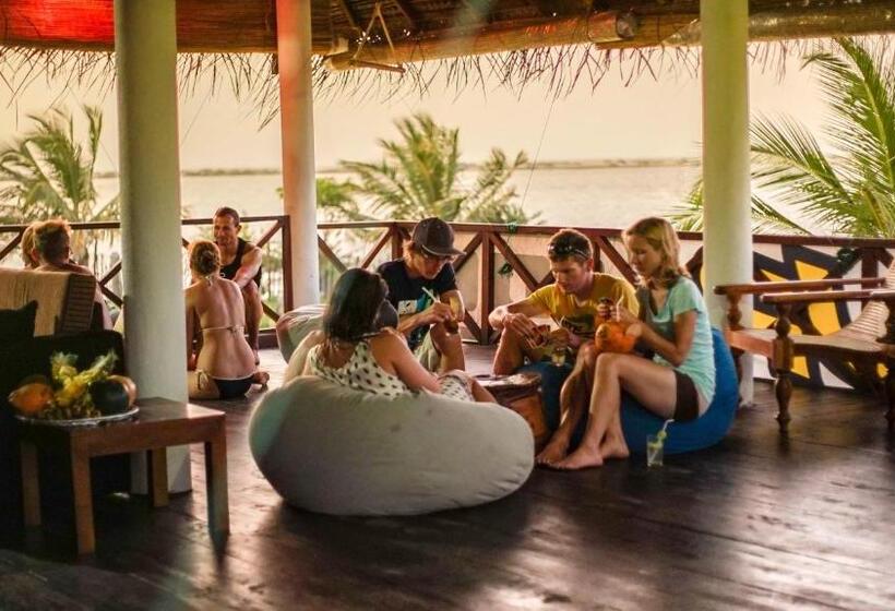 بانگلوی استاندارد, De Silva Wind Resort Kalpitiya  Kitesurfing School Sri Lanka