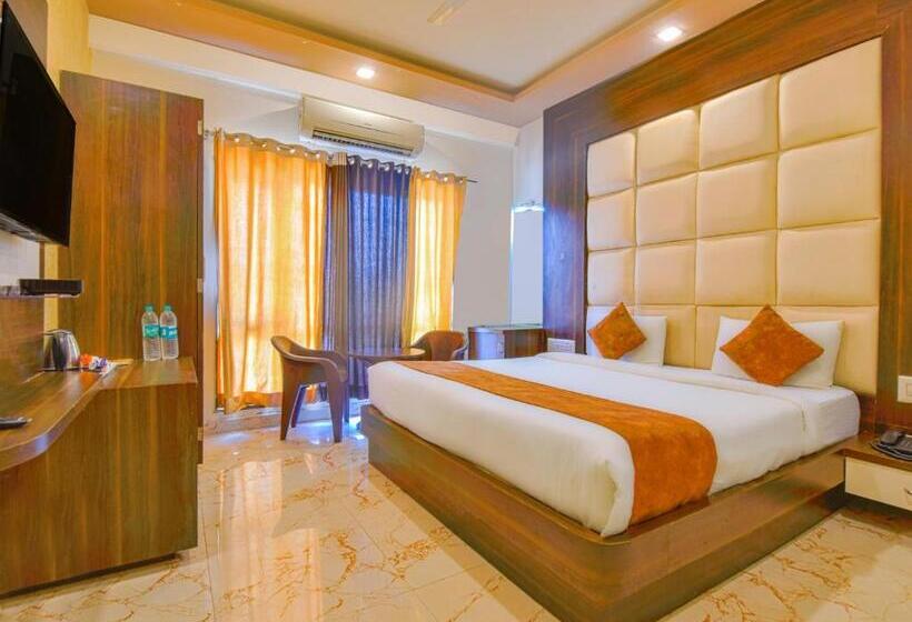 豪华房间, Mangal Residency Rooftop Pool