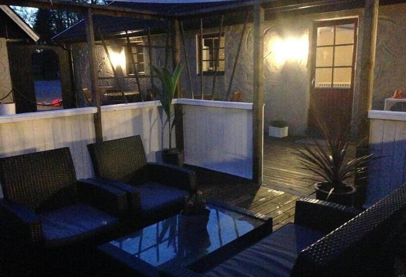 Номер Стандарт, Vita Stenen Rum Och Restaurang