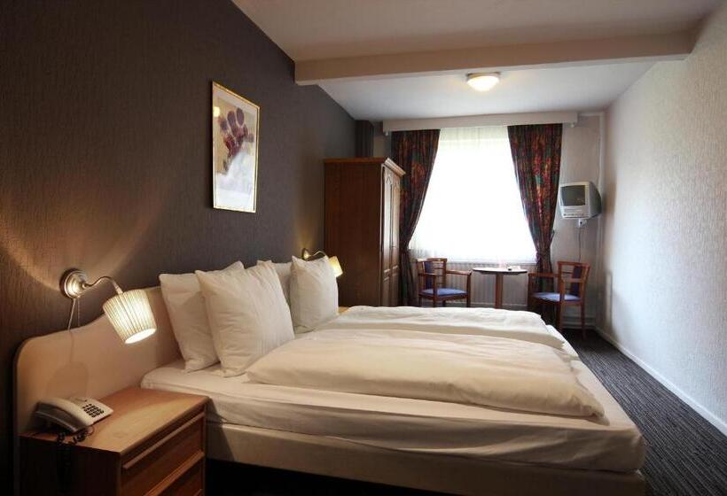스탠다드 룸, Grand Hotel Monopole