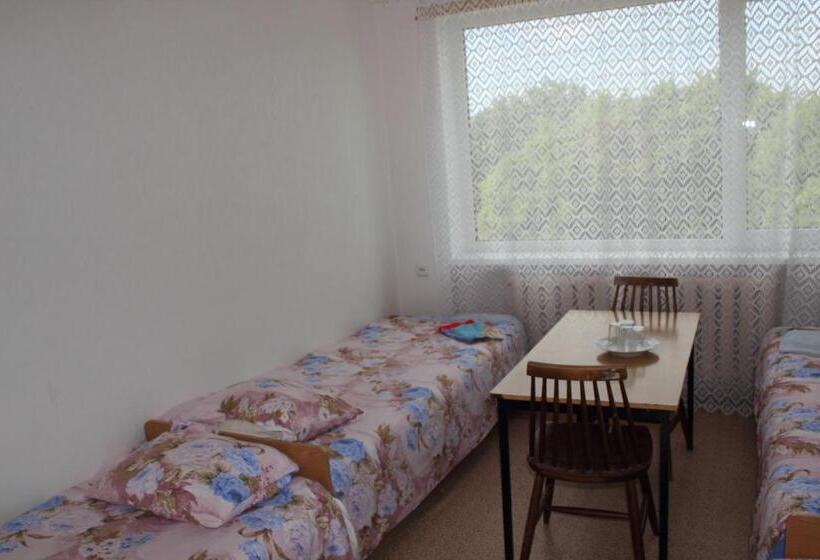 اتاق استاندارد سه نفره, Hostel Nele