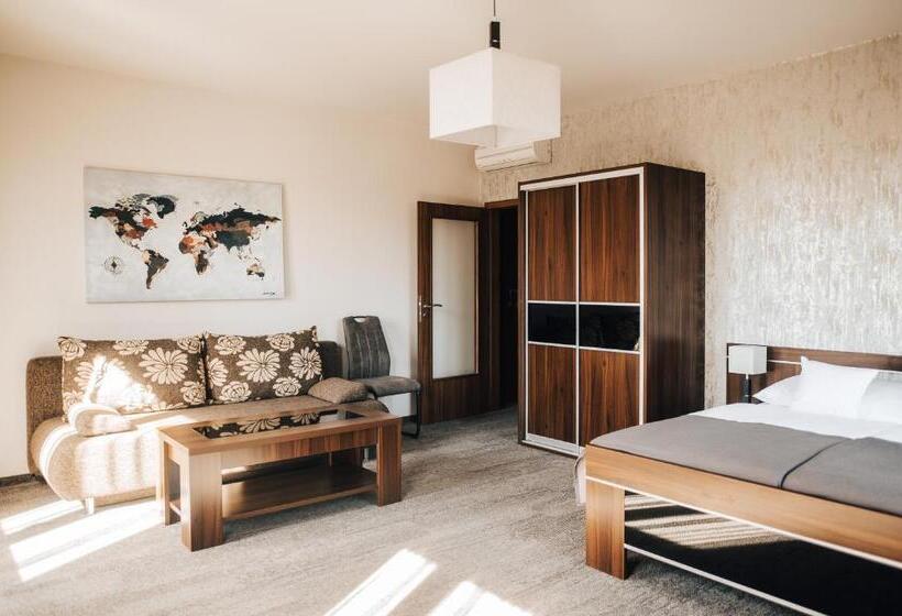 Номер Стандарт, Elegance
