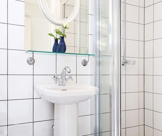 Номер Стандарт, Gamlebyen Hotell   Fredrikstad