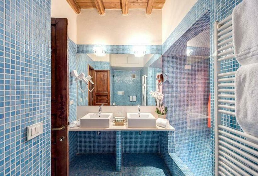 اتاق سوپریور, Residenza Torre Colonna