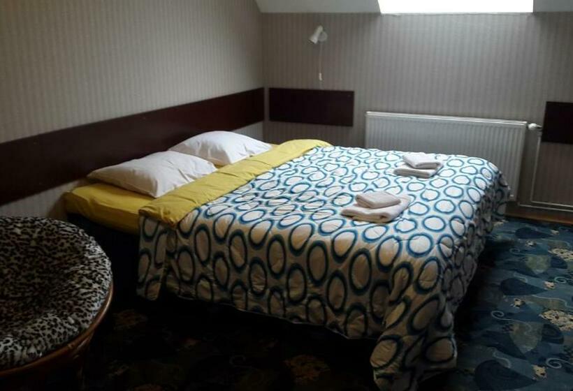 اتاق استاندارد, Terve Hostel