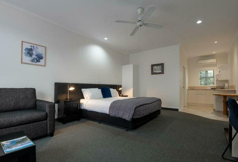 استودیو استاندارد با تخت کینگ, Cambridge Mews Motel
