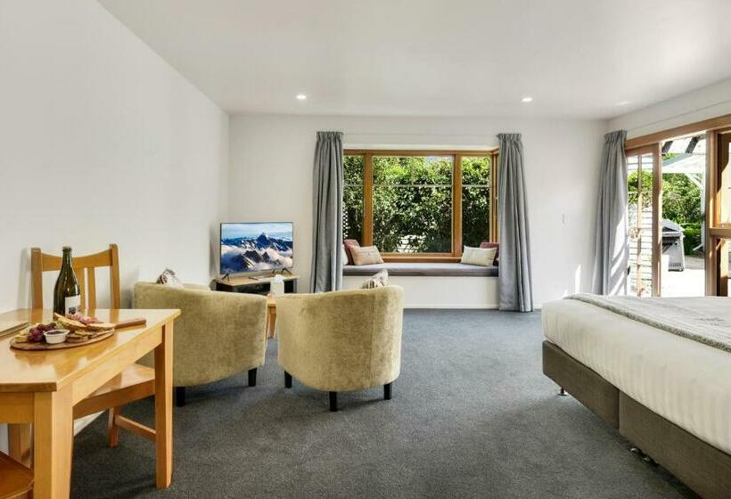 Escritório Estándar, Harrogate Gardens Motel