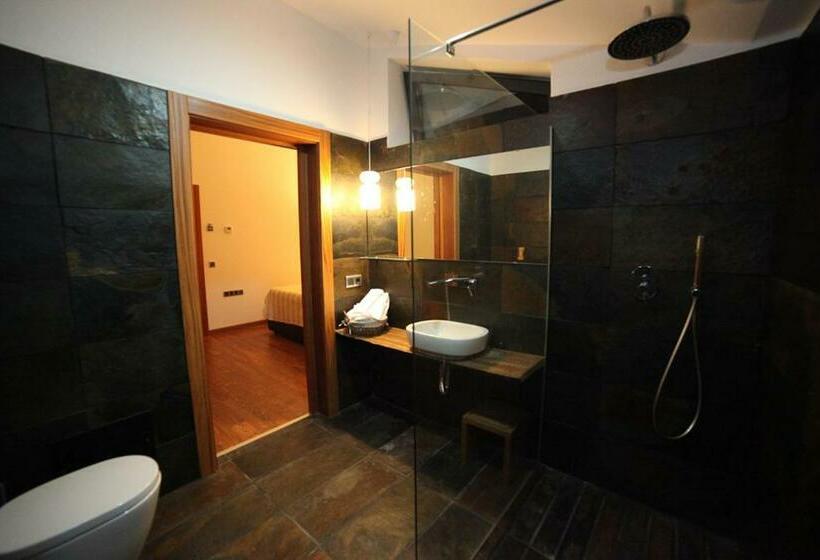 Люкс Deluxe Кровать Кинг, Monte Do Malhao   Art, Eco & Spa