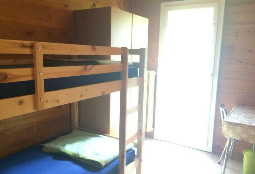 带共用浴室的标准房间, Gruppenhaus Rosy   Hostel