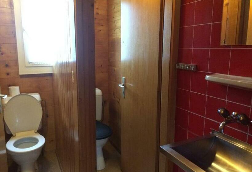 标准四人间共用浴室, Gruppenhaus Rosy   Hostel