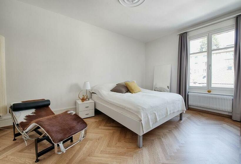 带共用浴室的标准房间, Am Pavillon, Bed&kitchen