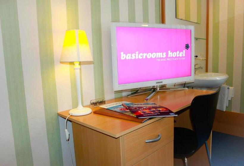 غرفة قياسية حمام مشترك, Basicrooms