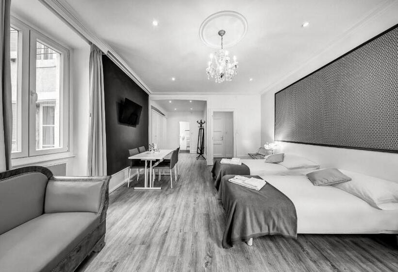 اتاق استاندارد چهار تخته, Hôtel Du Raisin