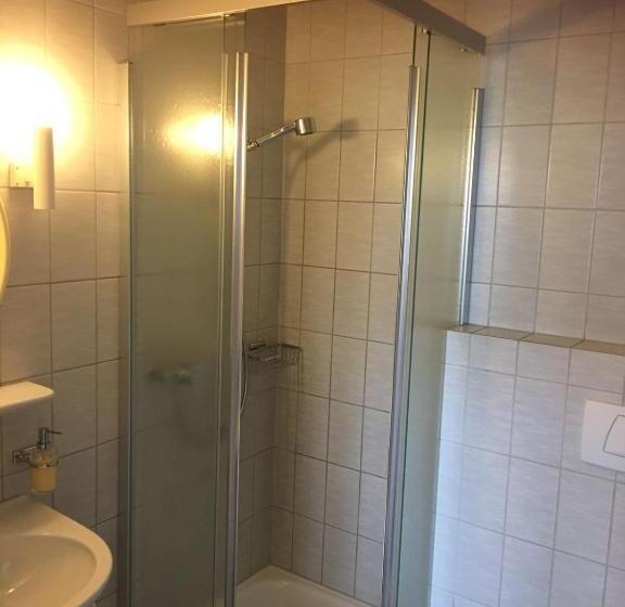 Номер Стандарт Трехместный, Schützenhaus