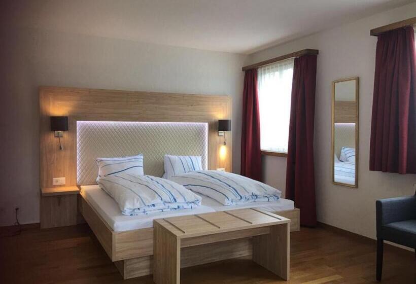 Номер Стандарт Трехместный, Schützenhaus