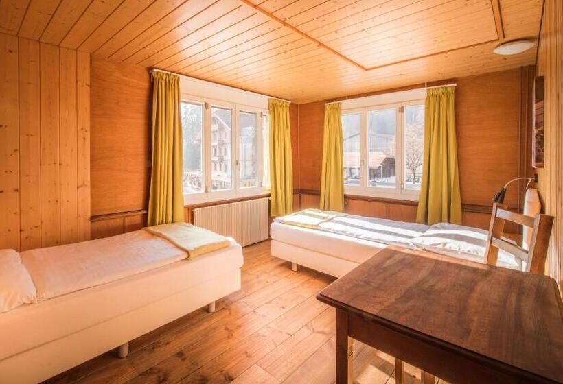 Четырехместный Номер Стандарт, Tell And Apartments