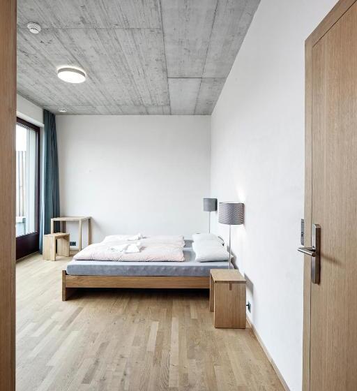 标准单人间, Interlaken Youth Hostel