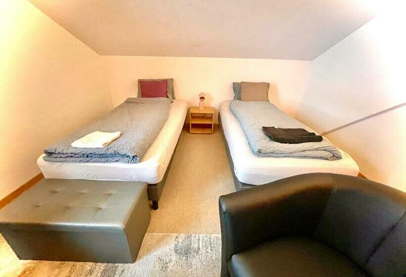 Четырехместный Номер Стандарт, Viva Hostel