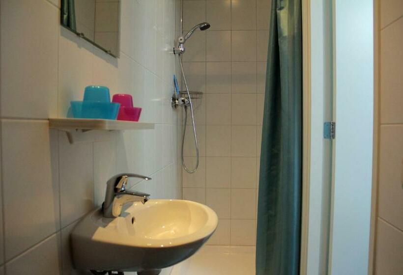 Номер Стандарт, Dorpslogement Pieterburen