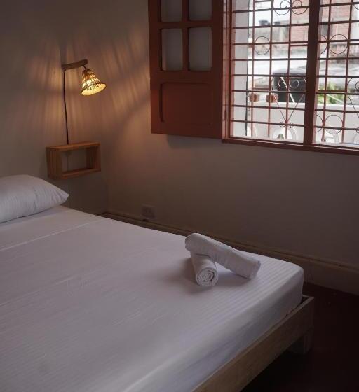 스탠다드 트리플 룸, Casablanca Hotel   Centro Histórico
