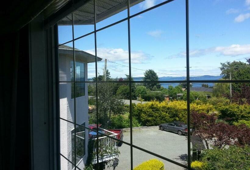 带大床的标准间, By The Sea Bnb Sidney Bc