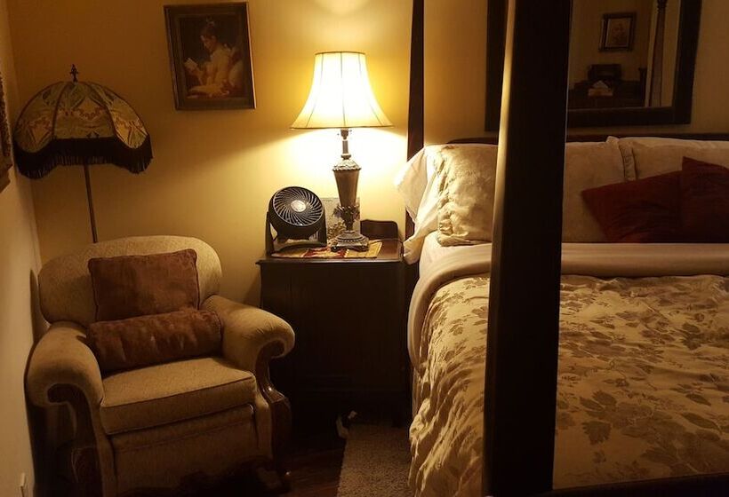 带双人床的经典房间, By The Sea Bnb Sidney Bc