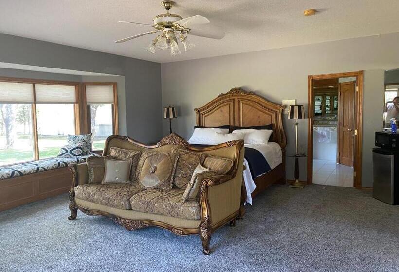 غرفة قياسية سرير كينج, Rolling Hills Country Resort Bed And Breakfast