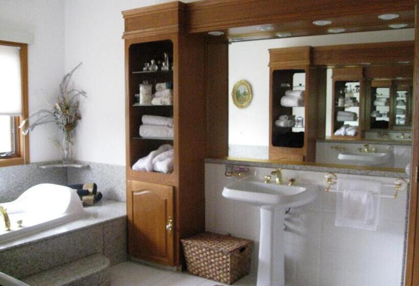 Стандартный Номер Кровать Кинг, Rolling Hills Country Resort Bed And Breakfast