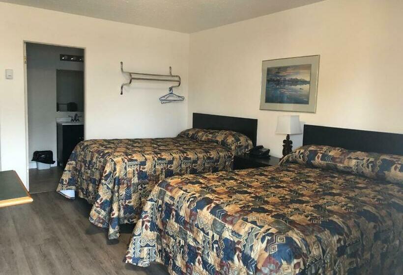 스탠다드 룸 더블 침대 2개, Stratford Motel