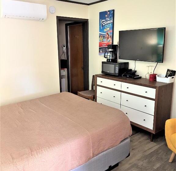 エコノミールーム, Bowmont Motel