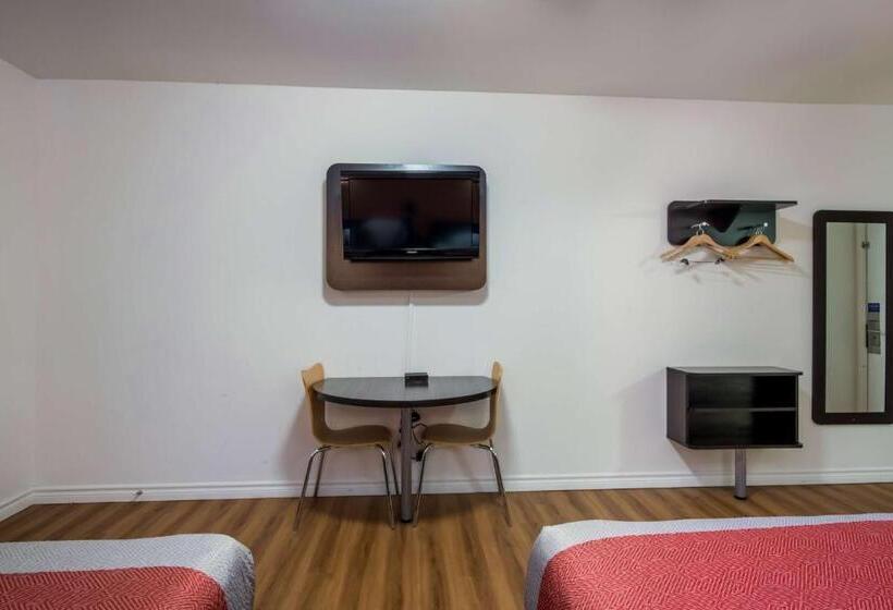 디럭스 룸, Motel 6sudbury, On
