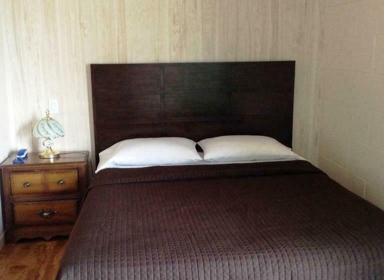 Номер Стандарт, Motel Belair