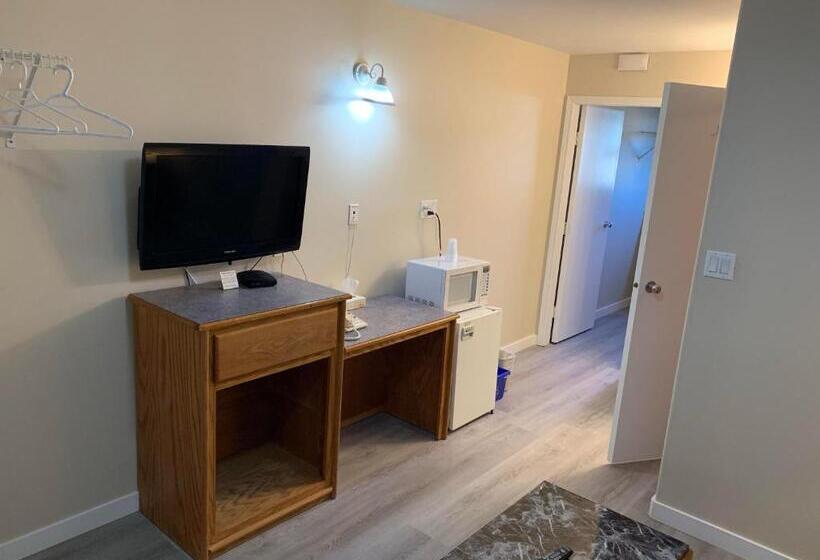 スイート, Red Deer Inn & Suites