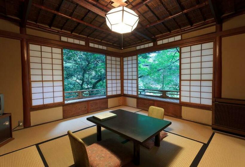 Habitación Cuádruple Estándar Baño Compartido, Fukuzumiro