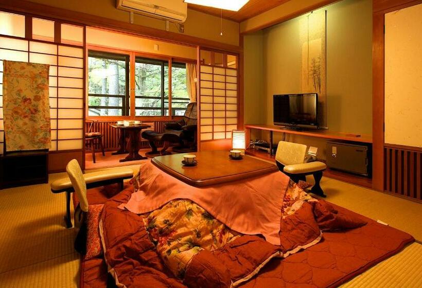 Номер Стандарт, Tsuruya Ryokan